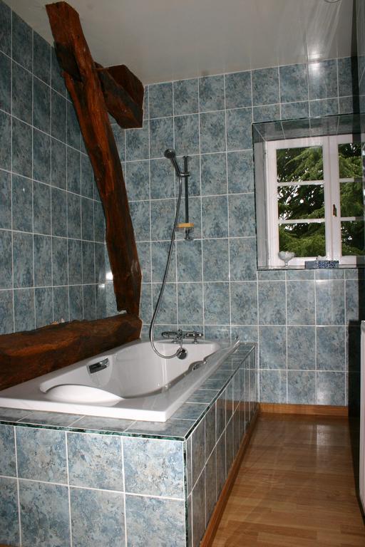 Domaine De Clermont Bed & Breakfast La Roche-en-Brenil Rom bilde